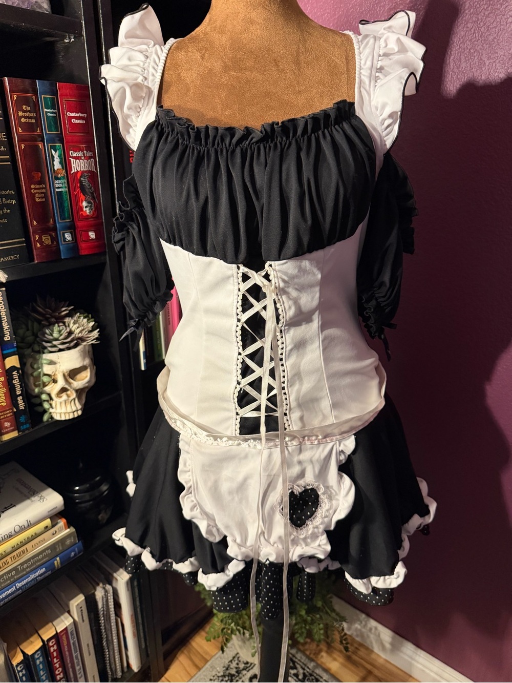 Black & White Lace-Up Corset Maid Dress/costume